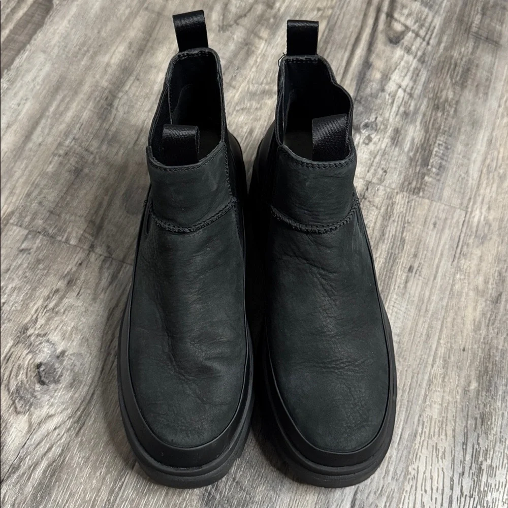 UGG Women's Brisbane Black Platform Chelsea Boots Cabincore Winter Whimsigoth 10 - Picture 3 of 10